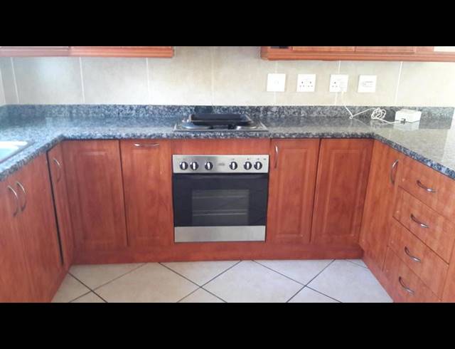 3 BEDROOM TOWNHOUSE FOR SALE IN RIVERSPRAY LIFESTYLE ESTATE